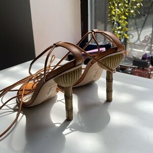 Shell detail Cult Gaia heels